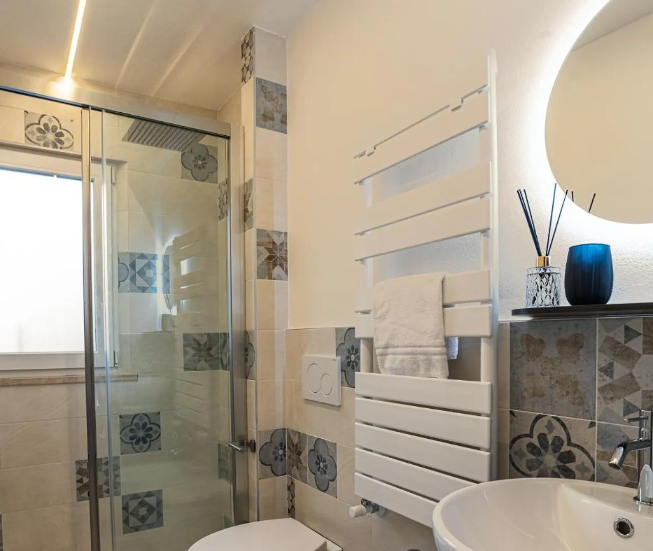 Inaugurazione 2024 - Villa Pratu Apartments A 100 Metri Dal Mare Riccione 0*,  Italy