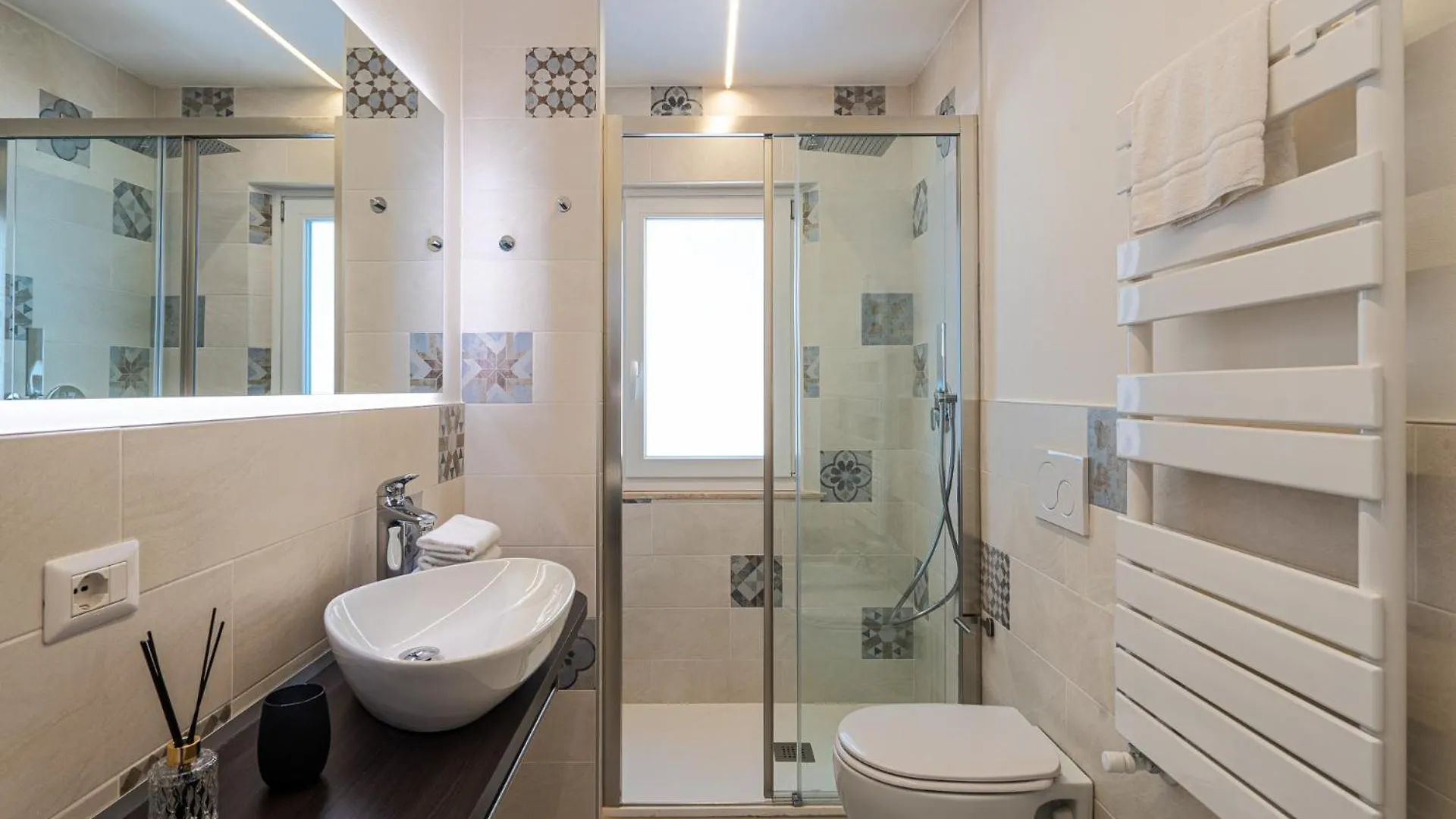 Inaugurazione 2024 - Villa Pratu Apartments A 100 Metri Dal Mare Riccione