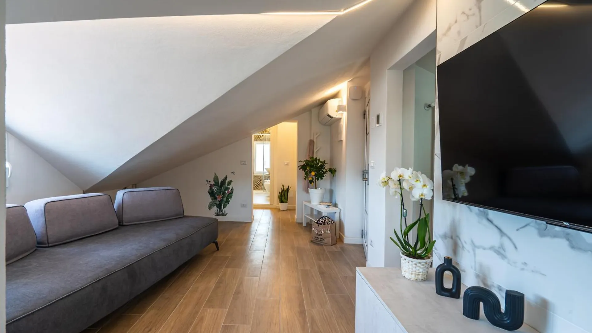 Inaugurazione 2024 - Villa Pratu Apartments A 100 Metri Dal Mare Riccione 0*,  Italy